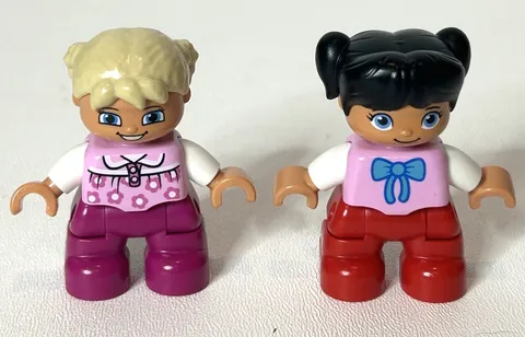 2 LEGO Duplo Creative Building Basket  Minifig 2" GIRLS Blue Red Brown
