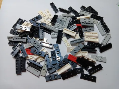 LEGO BULK LOT 100 1X3 2 STUDS PLATE DOUBLE JUMPER #34103 MIXED COLORS