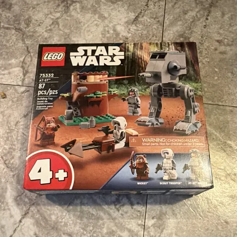 LEGO Star Wars AT-ST 75332 87 pcs Box 4+ Wicket Scout Trooper Driver