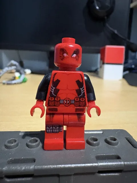 LEGO Deadpool Minifigure - Used / Read Description 