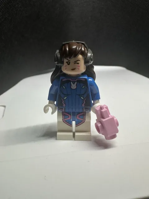 Lego Overwatch Minifigure OW009 D.Va Hana Song