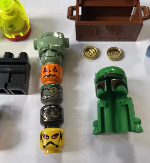 LEGO Mini Figures + Parts LOT Accessories Miscellaneous Boba Fett Vintage Rare