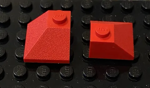 LEGO 2 45 Degree Red 2x2 Double Convex Slope