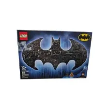 LEGO DC Batman Logo 76330                 678 PCS Collectible Display Set Adult