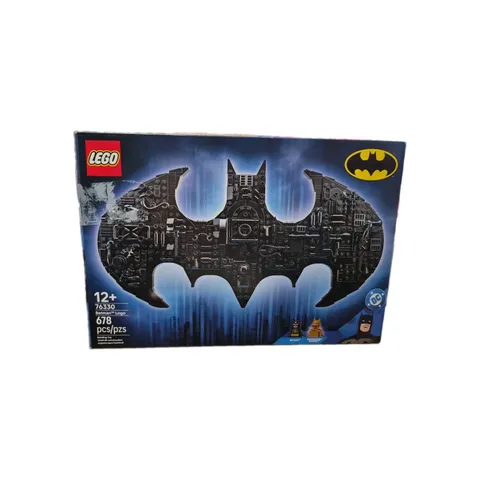 LEGO DC Batman Logo 76330                 678 PCS Collectible Display Set Adult