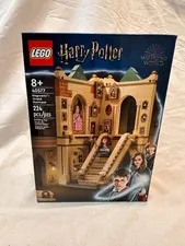Brand new LEGO set 40577 Hogwart's Grand Staircase