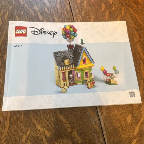 LEGO Disney Up House Instruction Manual Booklet 43217 Illustrated 2023 Release