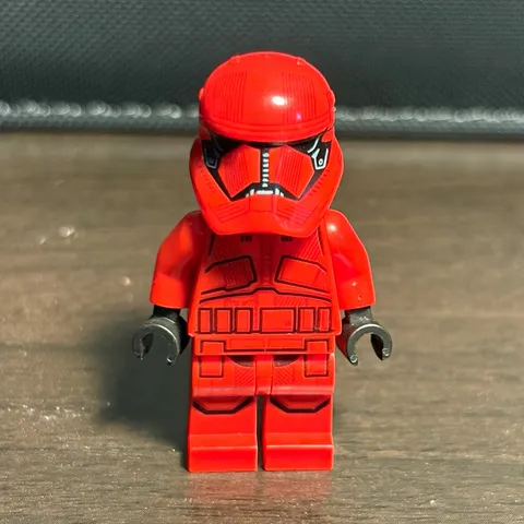 LEGO Star Wars Sith Trooper Red Minifigure Plastic Character Figure