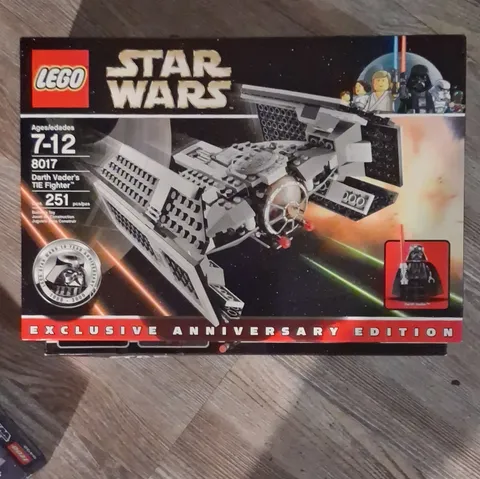 LEGO Star Wars 8017 Darth Vader's TIE Fighter Exclusive 251 pcs Box (7-12)