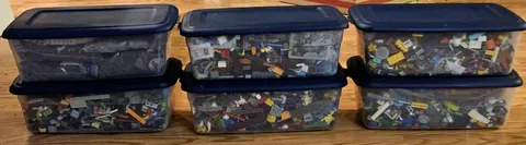 Auth LEGO Bulk Lot 19.3 lbs 8.7kg Nt.WT. Bricks Parts Castle City Space Minifigs