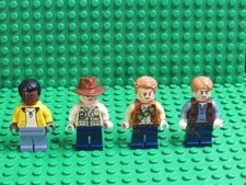 Lot of Lego Jurassic World Minifigures Owen Grady Vet Darius Bowman CL27