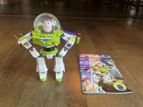 LEGO Toy Story: Construct-A-Buzz (7592) missing Minifig