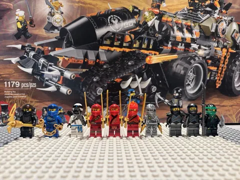 LEGO NINJAGO Ninja Minifig Lot of 9 -Nya, Kai, Cole, Zane, Lloyd, Jay w/ Weapons
