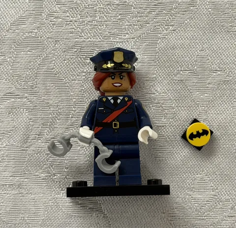 Lego Barbara Gordon Batman Movie Series Mini Figure 71017