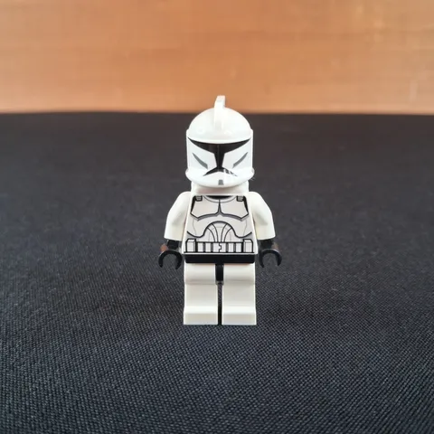 Lego Star Wars Clone Jet Trooper Phase 1 Minifigure sw0233 from 7748