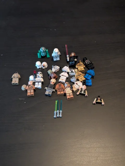 Official LEGO Star Wars Minifigure/Parts lot
