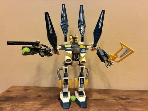 Lego 8103 Exo-Force Sky Guardian HIKARU Mini Figure Complete Pre-owned