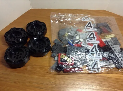 LEGO Chima Worriz's Combat Lair 70009 Pieces New Factory Sealed Bag #4 & Wheels