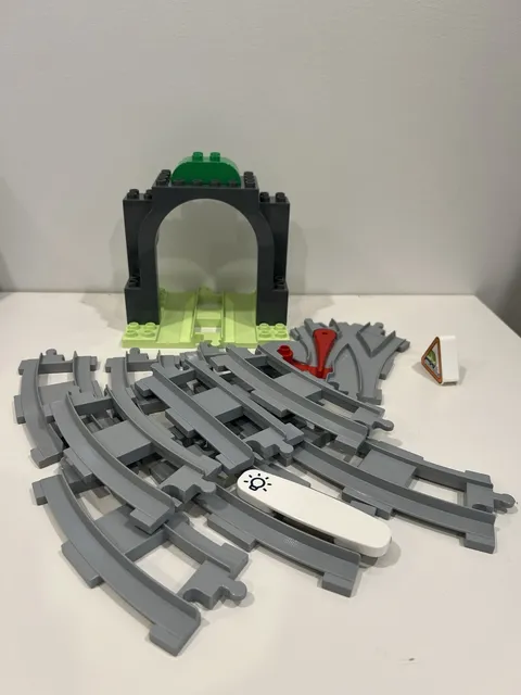 LEGO DUPLO Train Track Set with Tunnel, White Action Brick, Road sign