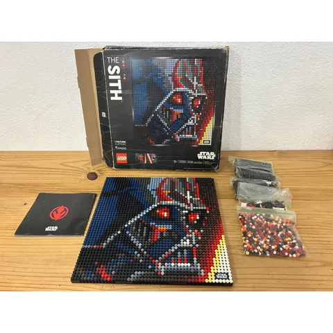 LEGO Art Star Wars The Sith 31200 3-in-1 Darth Vader Darth Maul Kylo Ren Set