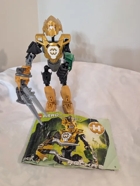 100% Complete and Retired Lego Hero Factory Rocka 3.0 (2143) with Instructions 