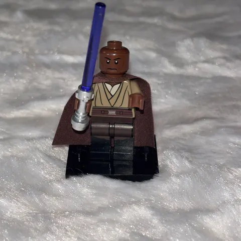 LEGO Star Wars Mace Windu (Cape) Minifigure sw0417 Palpatine's Arrest 9526