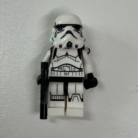 LEGO Star Wars Imperial Stormtrooper Minifigure w Helmet, Blaster, & Cloth Cape
