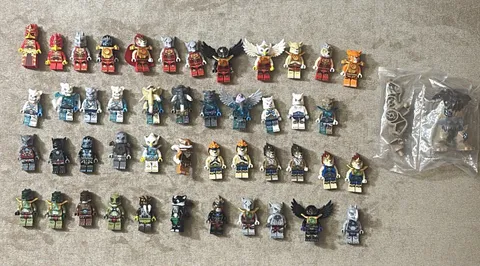 LEGO Legends of Chima Massive Minifigure Lot of 47 Figures