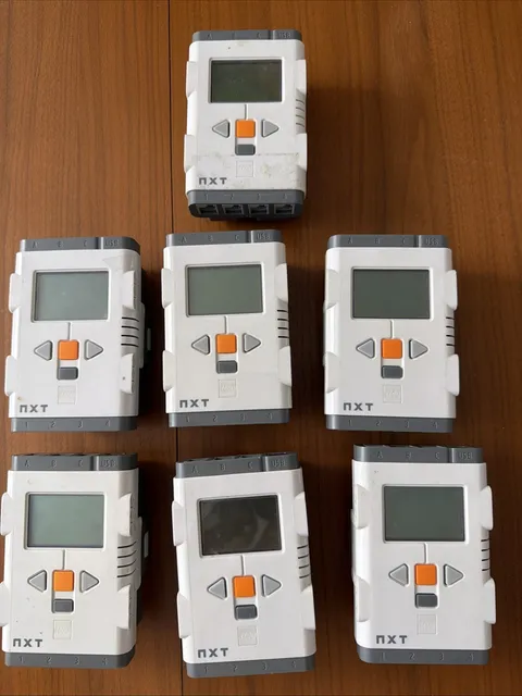 7 Lego Mindstorms NXT Intelligent Brick (UNTESTED)
