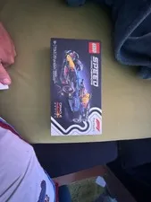 LEGO SPEED CHAMPIONS: Oracle Red Bull Racing