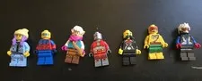 lego minifigure lot- Lot Of 7- Random Figures Authentic