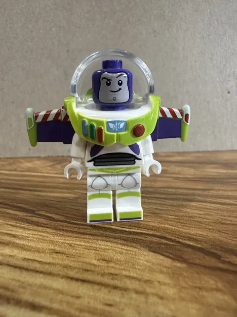 Lego Toy Story Buzz Lightyear Minifigure