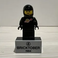 LEGO Bricktober 1984 Black Classic Spaceman Minifigure Magnet 4652193 Week 4