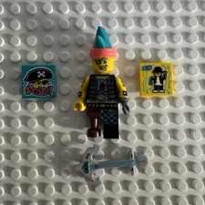 LEGO Minifigures Vidiyo Bandmates Punk Pirate with guitar