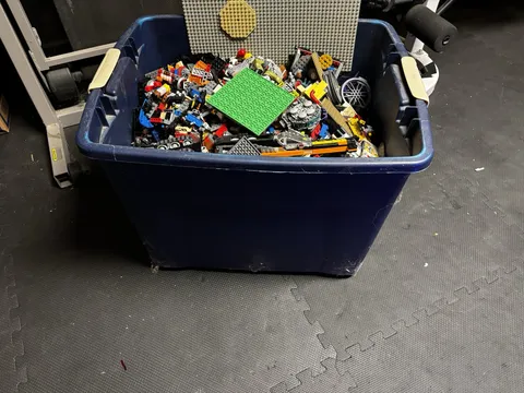 Huge mix-lego pieces and figures - 48 lbs 