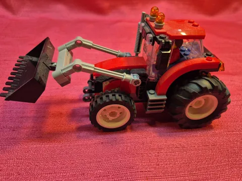 LEGO City Red Tractor Front Loader Construction Vehicle w Minifig