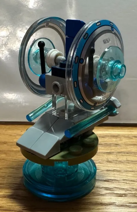 LEGO Dimensions Jurassic Park GYROSPHERE with disc