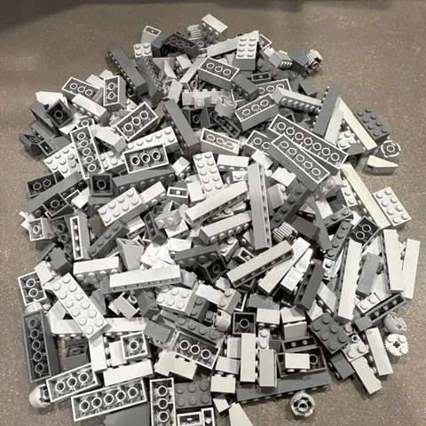 LEGO 1.5lb bag of Assorted Dark & Light Gray Bricks of Various Sizes, Star Wars