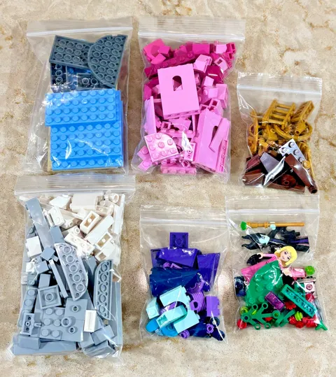Lego Disney 41152 Sleeping Beauty’s Fairy Tale Castle Retired  READ