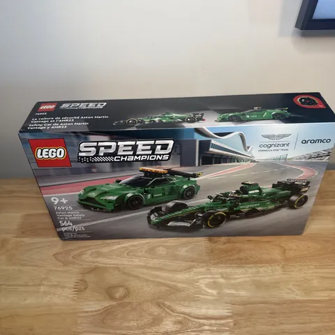 #001 - #76925 Aston Martin Safety Car & AMR23
