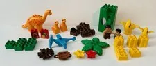 26 Pieces Dino World Lego Duplo Dinosaurs & People Figures;Campfire,Backpack,VTG