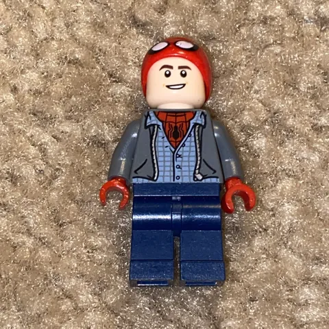 LEGO Super Heroes Peter Parker Spider Man Cap Minifigure Sh0582 Marvel 76129