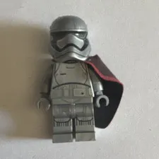 LEGO Star Wars First Order Captain Phasma set 75103 (old one) great condition