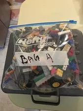 Lego 2 Pounds 5.5 Oz Bulk Lot Random Parts Pieces & Bricks.