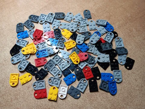 LEGO BULK LOT OF 100 MODIFIED PLATE 3X2 WITH HOLE MIXED COLORS #3176