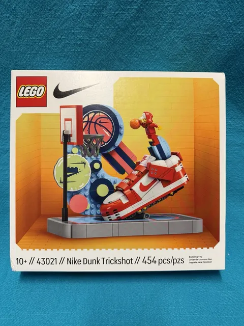 LEGO 43021 Nike Dunk Trickshot NEW