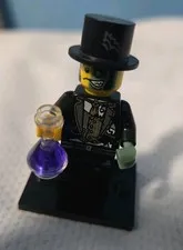 LEGO Collectible Minifigures Series 9 (71000) Mr. Good and Evil Complete 