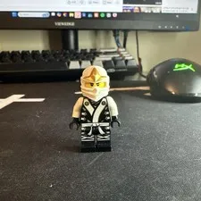 LEGO Ninjago Kimono Zane The Final Battle Minifig 70504 njo0076