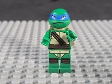 Lego Ninja Turtles Leonardo, Looking Up tnt009 SHIPS Saturday