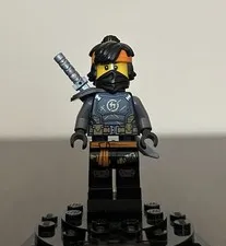 LEGO Ninjago Cole The Island Minifigure - njo0678 - Set 71747